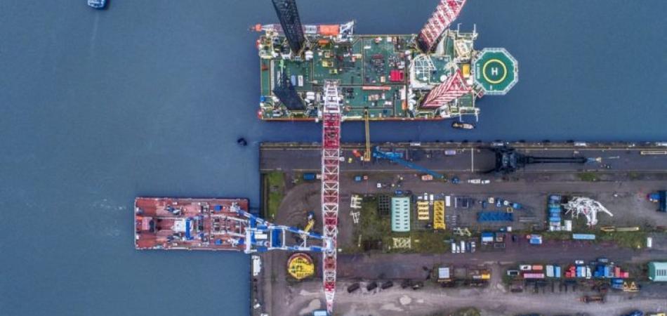 Modyfikacja żurawia BOS 45000 na pokładzie Seafox 5 w Rotterdamie
