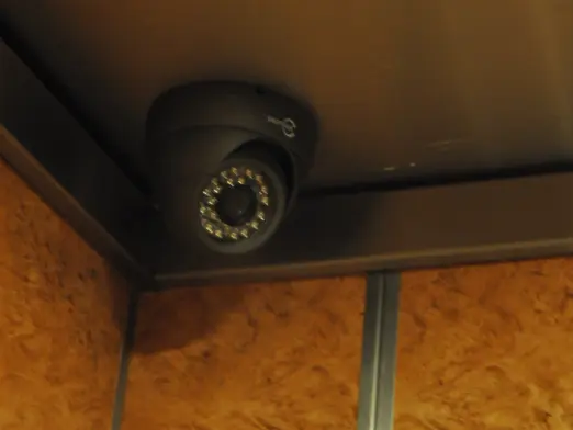 Montaż kamer w dźwigu osobowym (windzie)