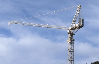 Nowy żuraw wieżowy JASO J638PA – większa doskonałość w budownictwie